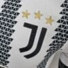 Camisa Juventus home 2022/23