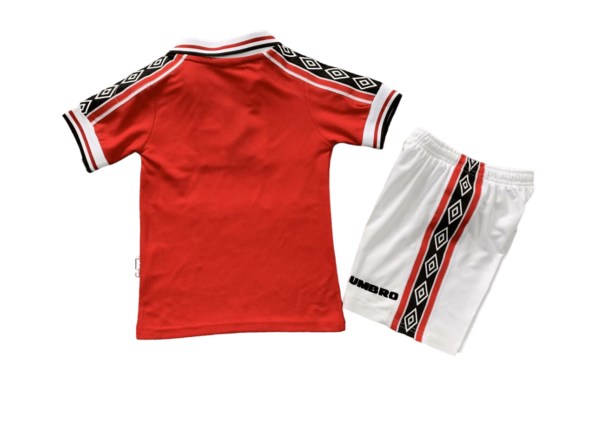 Kit Infantil Manchester United Vermelha 1998 Unissex