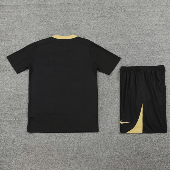 Conjunto de Treino PSG Camisa Preta + Bermuda Preta 2024/25