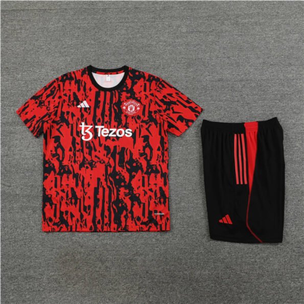 Conjunto Manchester United Treino Camisa e Short Vermelho 2023/24