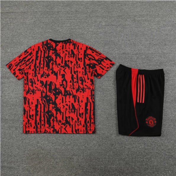 Conjunto Manchester United Treino Camisa e Short Vermelho 2023/24