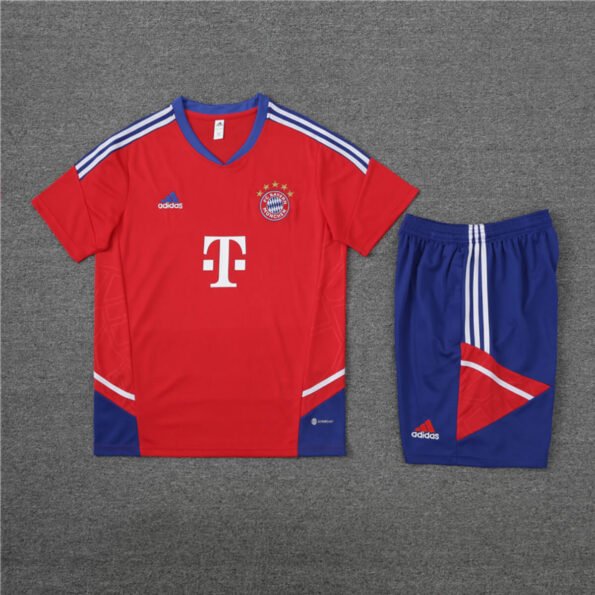 Conjunto Bayern de Munique Treino Camisa e Short Vermelha 2022/23